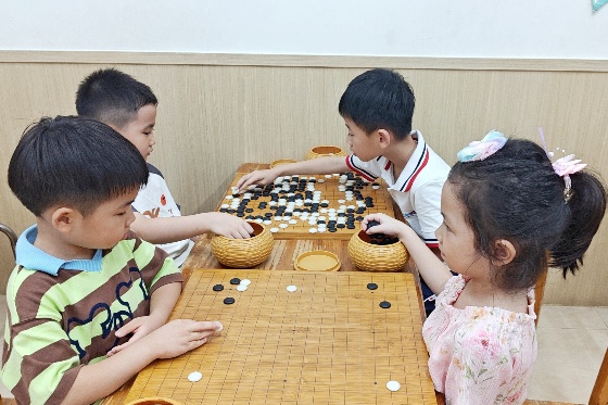 高手過(guò)招，步步驚險(xiǎn)_副本.jpg